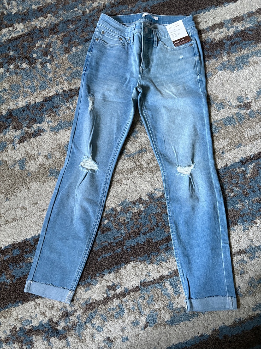 LC Lauren Conrad Light Blue Women's Skinny Distressed Jeans